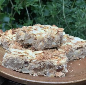 apple chestnut cake